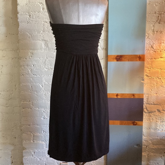 Isabella Oliver black strapless stretch dress size 3 / US 8 NWOT - Picture 2 of 7